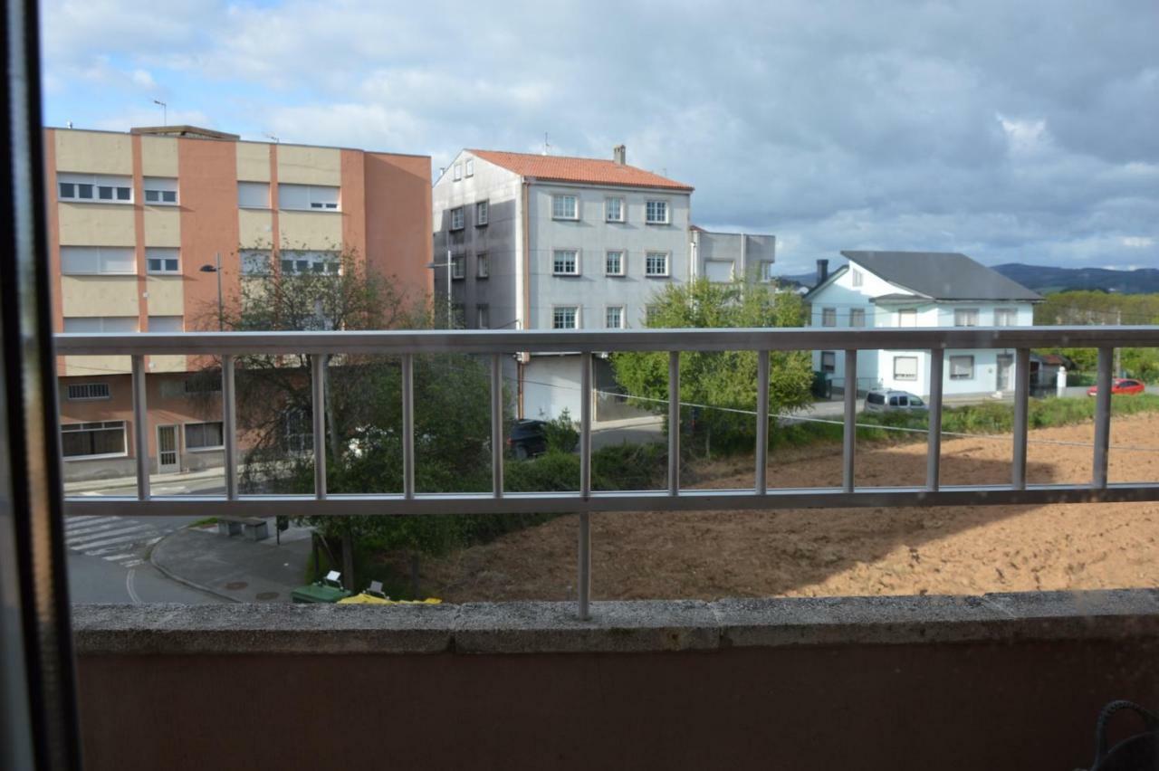 Piso Da Empegada Apartamento Arzúa Exterior foto