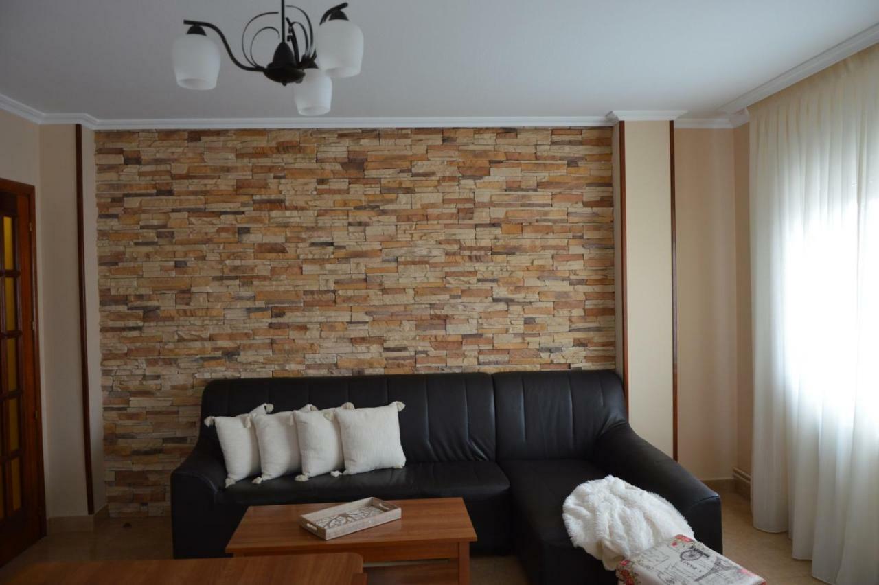 Piso Da Empegada Apartamento Arzúa Exterior foto