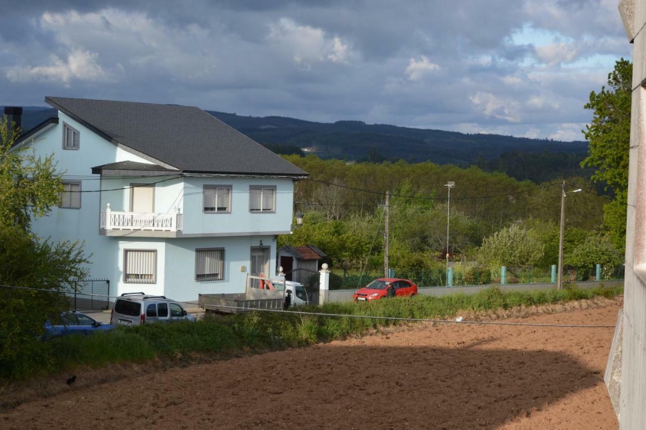 Piso Da Empegada Apartamento Arzúa Exterior foto
